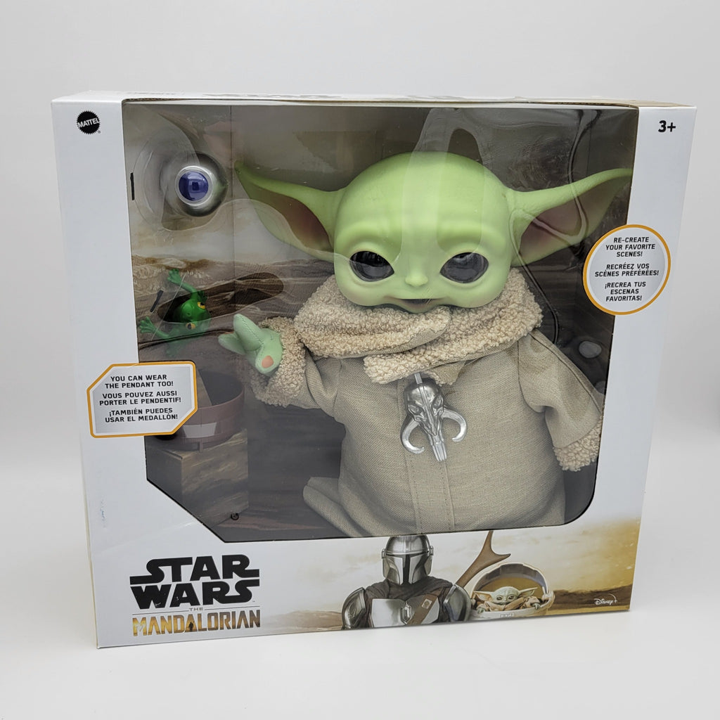 Star Wars The Mandalorian The Child Grogu Plush Adventure Bundle front box