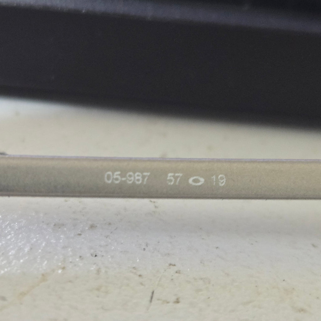 Oakley Square Wire 05-967 57-18 model and size marking