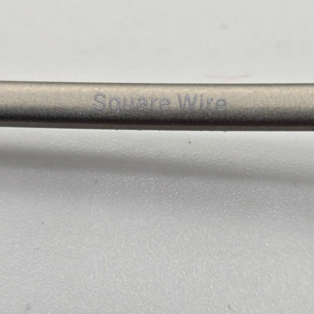 Oakley Square Wire model marking