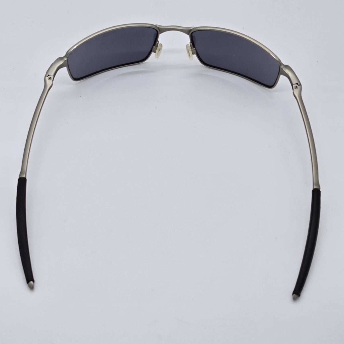 Oakley Square Wire sunglasses rear view